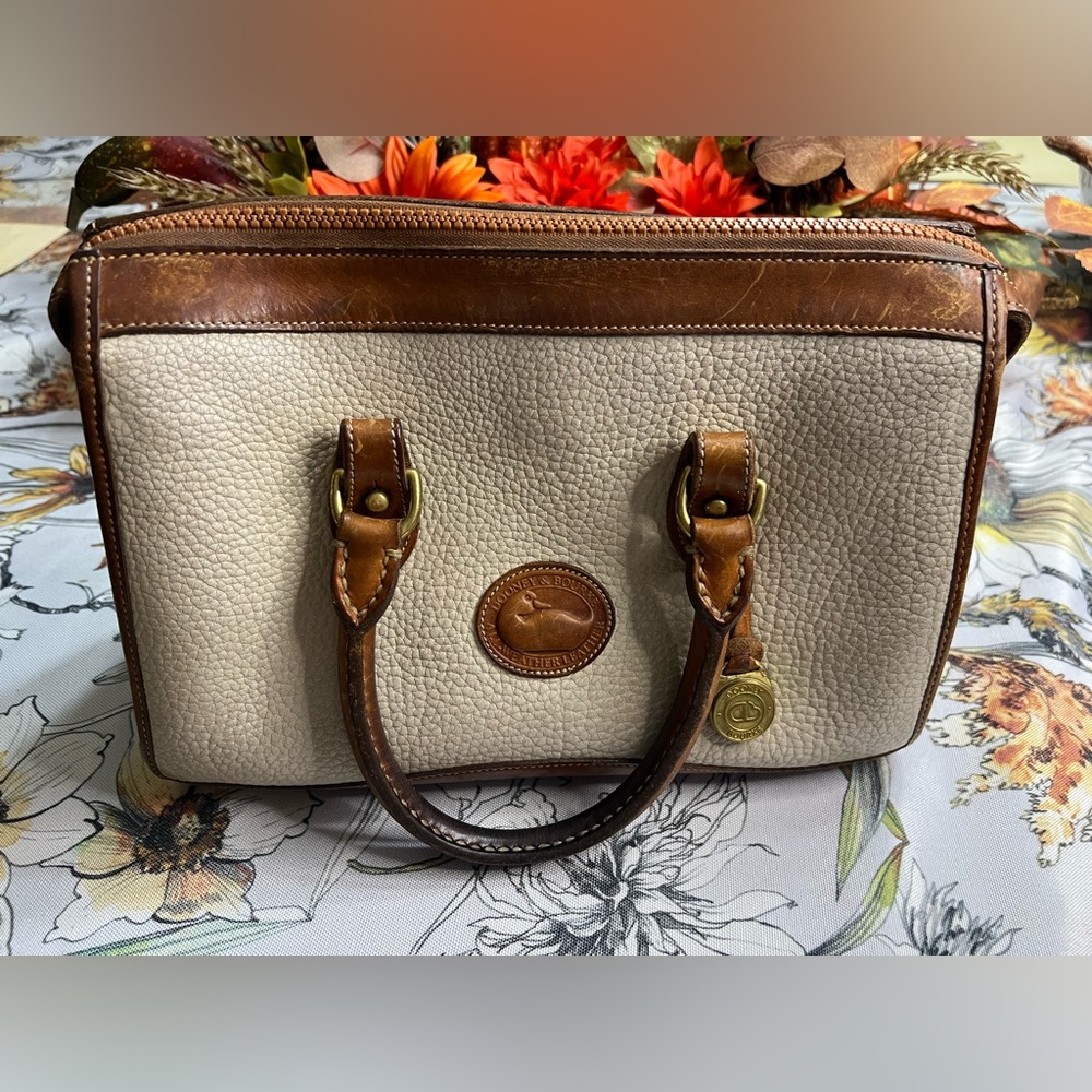 Vintage Dooney and Bourke Purse
